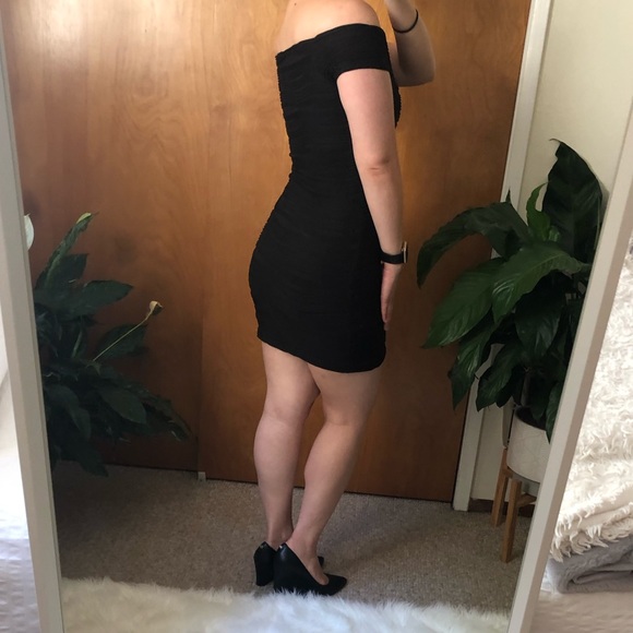 Black Bodycon Dress - Picture 2 of 7